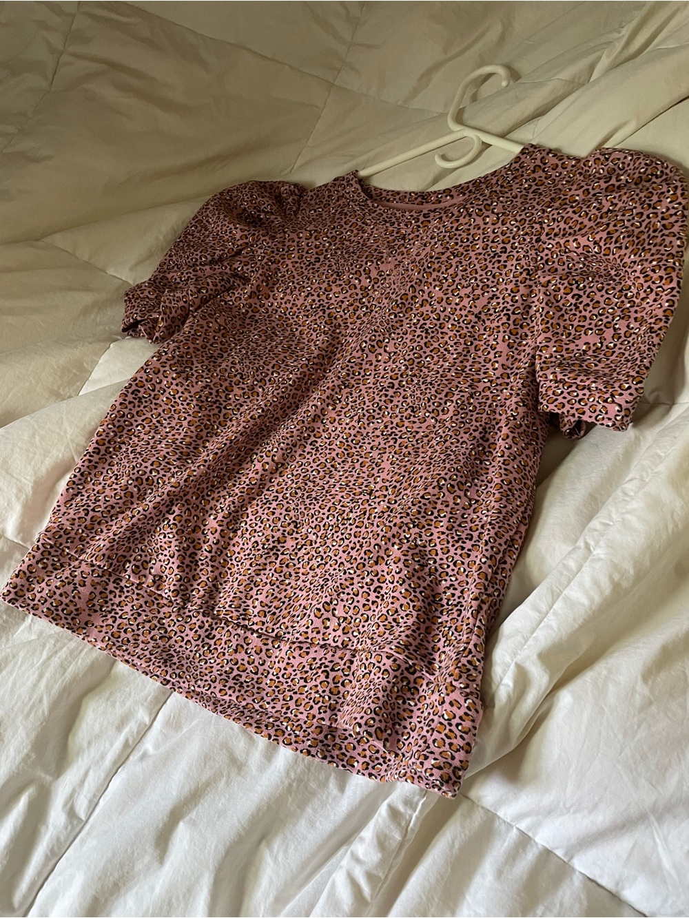 Who What Wear Mauve Pink Leopard Puff Sleeve Tee
